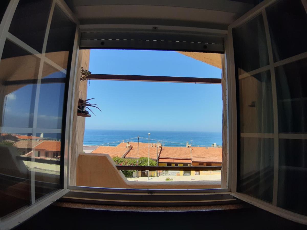 Apartment Sea View Alabe Tresnuraghes Bagian luar foto